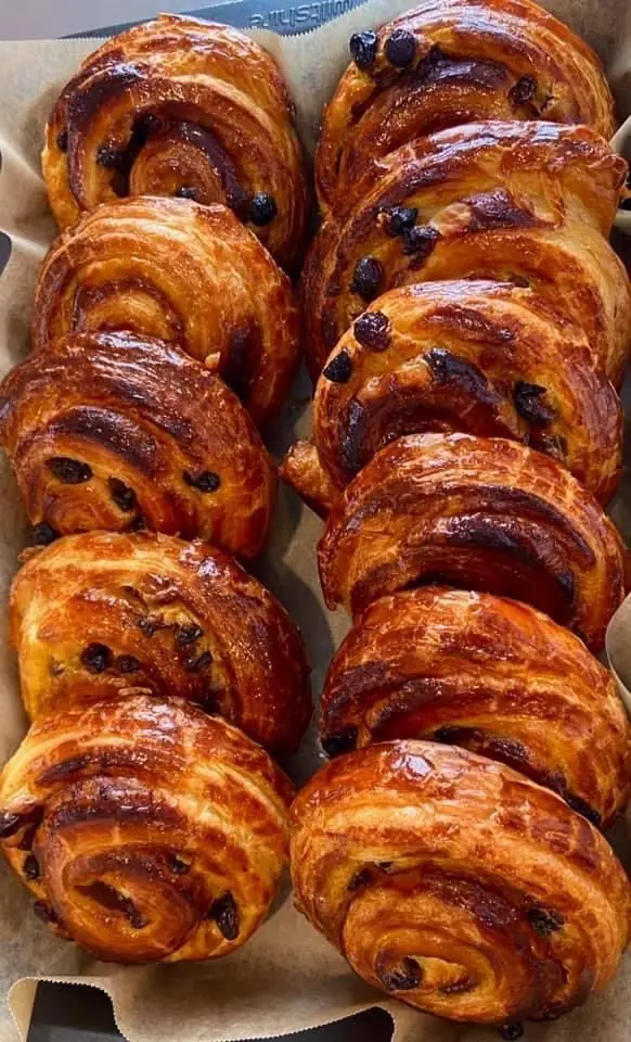 Pain aux raisins